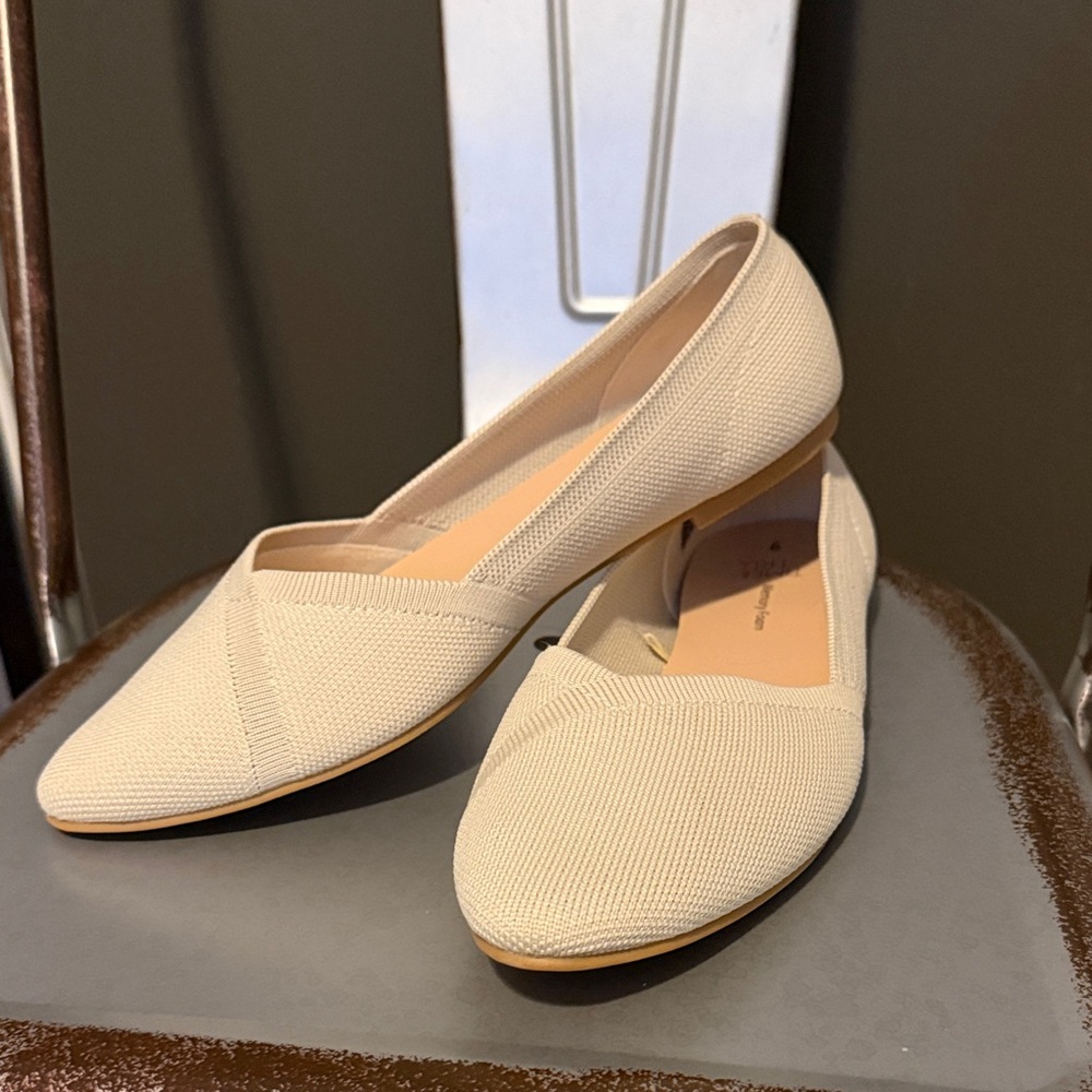 Time and Tru Cream Women's Loafers